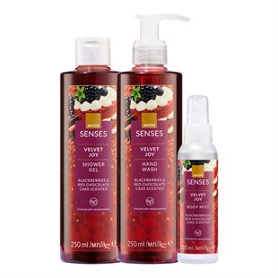 3-dielny set s vôňou černice a čokoládovej torty