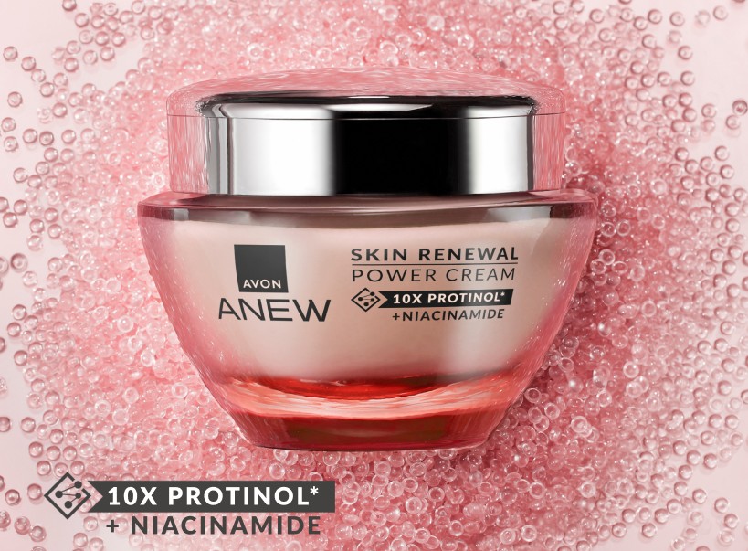 Obnovujúci Anew Power pleťový krém